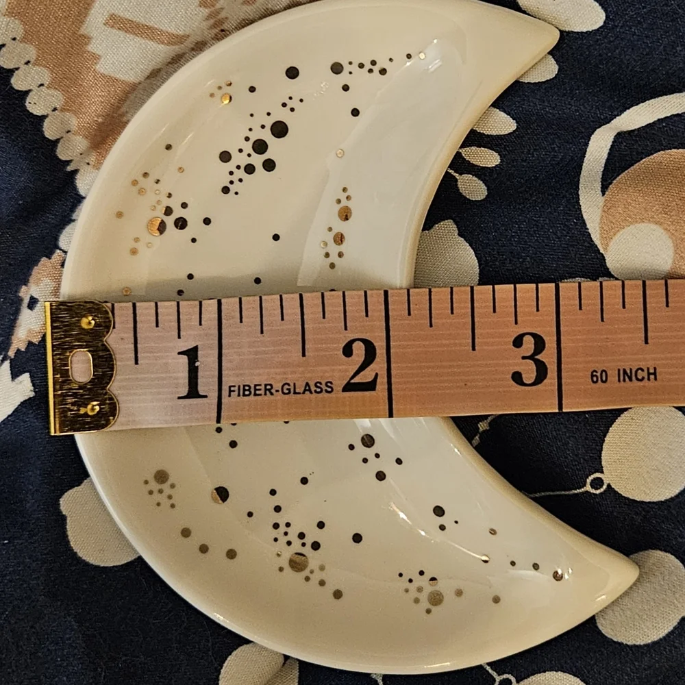 🌜 Ceramic Crescent Moon Trinket Dish